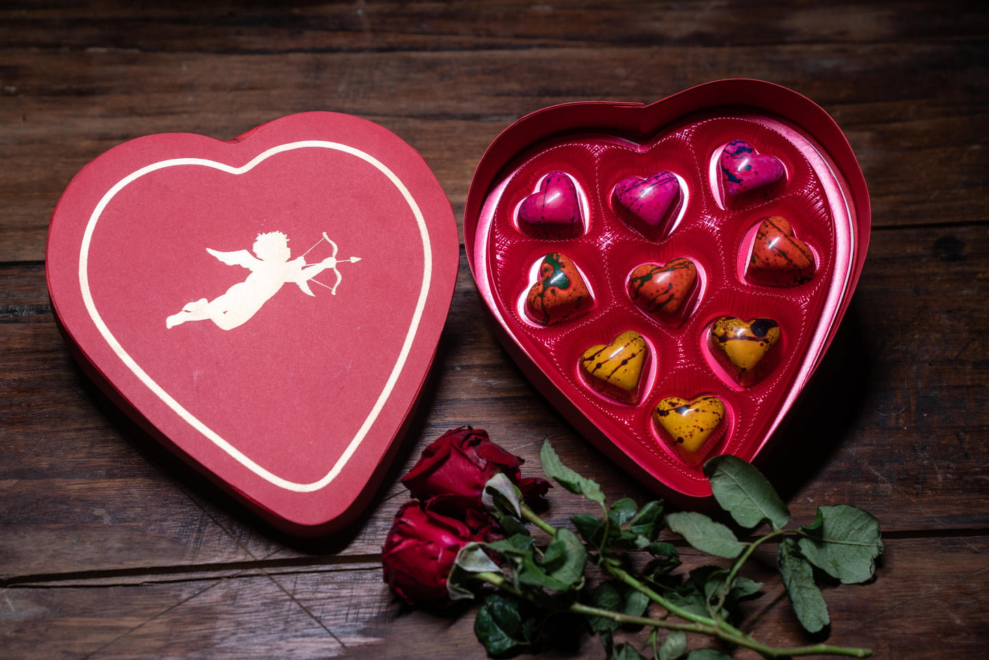 9 piece heart chocolate